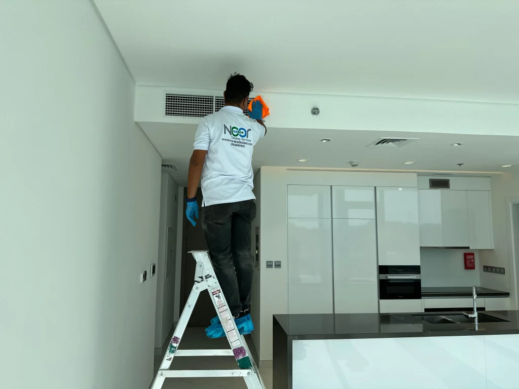 Apartment deep clean services

