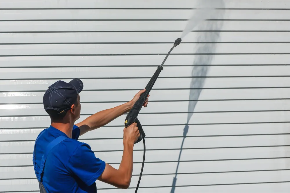 house facade cleaning